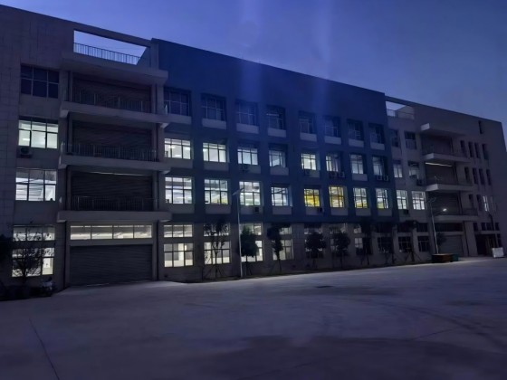 Quiénes somos: Fabricante profesional de sistemas de almacenamiento de energía con baterías de litio