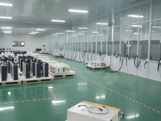 ¿Qué sucede si la capacidad de la batería de almacenamiento de energía es demasiado grande?